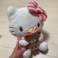 新商品のキティぬいぐるみの画像