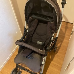 アップリカ　ベビーカーの画像