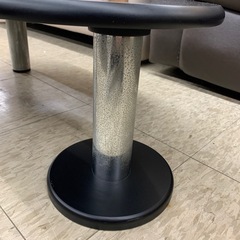 【ジモティー割引で最大15％OFF⭐️】小テーブル 黒の画像