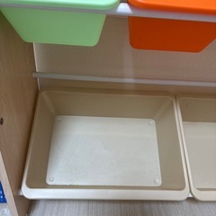 おもちゃラックの画像