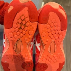 サッカー　
トレシュー　　アシックス　24cmの画像