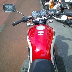 NO.5468　ＣＢ７５０　ＲＣ４２　空冷４サイクルＤＯＨＣ１６バルブ４気筒７５０ｃｃ　レッド＆ホワイト　☆彡の画像