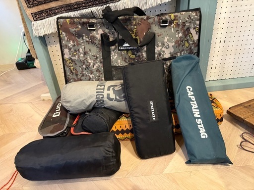 【キャンプギアまとめ売り】キャンピングムーン　フィールドラック他　ワンポールテント　コット　焚き火台ほか