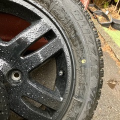 スダットレスタイヤ　１５５-65-R14アルミホイール４本セット
の画像