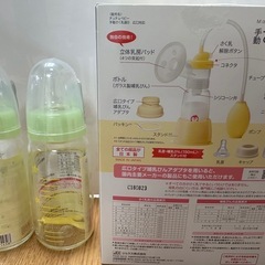 手動搾乳機　新品哺乳瓶2本付き　chuchubabyの画像