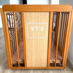 ベビーベッドの画像