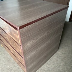 0円衣類収納の画像