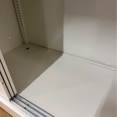 オフィスロッカー　書庫　鍵あり　スチール棚　オフィス家具の画像