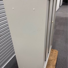 オフィスロッカー　書庫　鍵あり　スチール棚　オフィス家具の画像