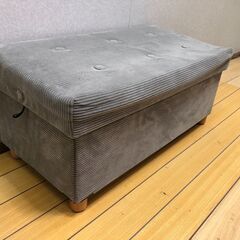 収納付きベンチスツール グレー コーデュロイ調 オットマン 収納ボックス 木製脚 北欧風 カフェ風 ナチュラルインテリア【糸島市内 送料無料】 88272-2-006の画像