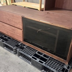 テレビ台の画像