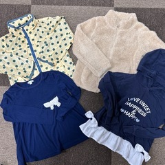 ④130 女の子　冬服　まとめ売り　厚手　肌着　長袖　ズボン　レギンス  パジャマ　ワンピース　トレーナー　上着の画像