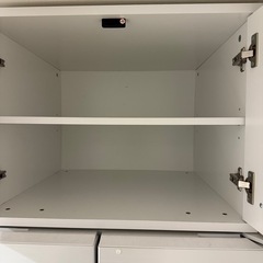 冷蔵庫上収納の画像