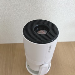 プロジェクター　ホームシアターの画像