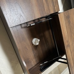 (価格改訂)ニトリ　リフティ　100MBR 昇降式テーブル　昇降式リビングテーブル　机　大阪の画像