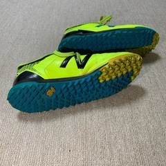 サッカー　シューズ　キッズ　23cm（実寸）　ニューバランスの画像
