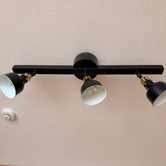 【IKEA製/LED電球付き】3灯シーリングスポットライト（ブラック）の画像