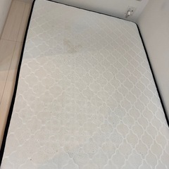 セミダブルベッドマットレスの画像
