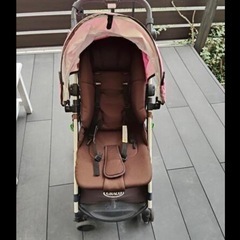GRACOベビーカー　ピンクの画像