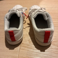 adidasスニーカー20cmの画像