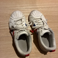 adidasスニーカー20cmの画像