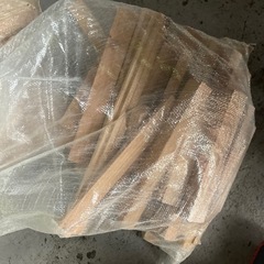 早い者勝ち✨ 木材の端材の画像