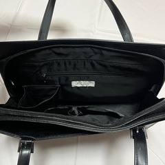 リクルートバック　黒の画像