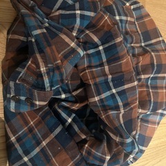 ユニクロ 長袖ネルシャツ チェック柄の画像