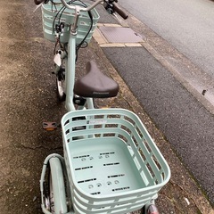 ブリヂストン電動アシスト三輪車
の画像