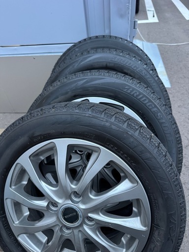 【打ち合わせ中】155/65//14 VRX スタッドレスアルミホイールセット
