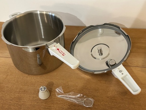 【未使用品】アサヒ軽金属　活力なべSW 5,5L 家庭用圧力鍋