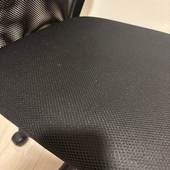 オフィスチェア　椅子　いすイスの画像