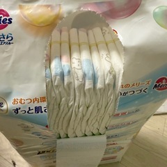 オムツ【未使用品】　　メリーズ　　テープMの画像