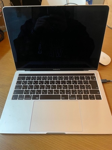 美品MacBookPro13インチ2018 メモリー16GBグアドッドコアi5
