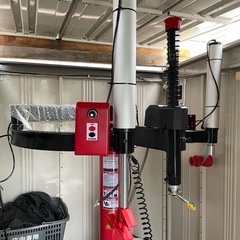 タイヤチェンジャー 100V  サポートアーム付きの画像