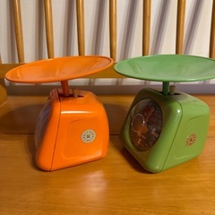 カラフル計量器セット 2.0kg 測り　中古　昭和レトロ　の画像
