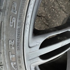 取りに来てくれる方限定 245/35R19 ホイル4本セット　アウディA4 クアトロに履いてました  値下げ交渉OKです！の画像