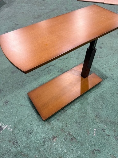 シモンズ　サイドテーブル