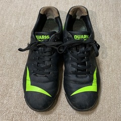 サッカーシューズ　25.0cm DUARIG ブラック　の画像