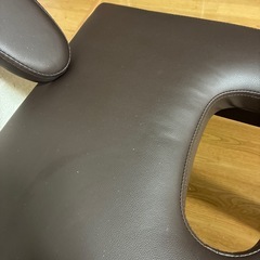 施術用ベッドの画像