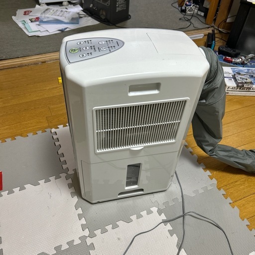 コロナ 配送 どこでもクーラー 冷風衣類乾燥除湿機 コロナ どこでも