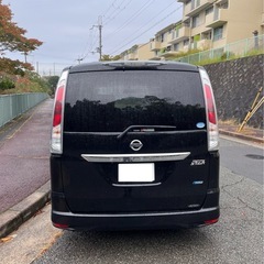 日産セレナc26車検R9年1月までの画像