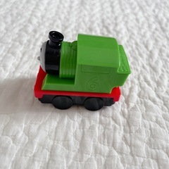 ハッピーセット「トーマス」の画像