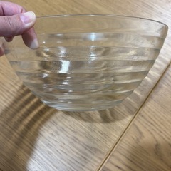 大きめサラダボウル　ガラスの画像