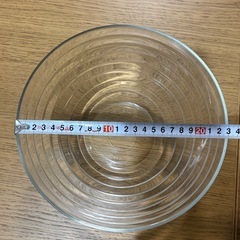 大きめサラダボウル　ガラスの画像