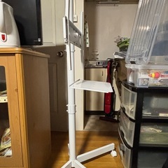 【引渡予定者決定】キャスター付きテレビスタンドの画像