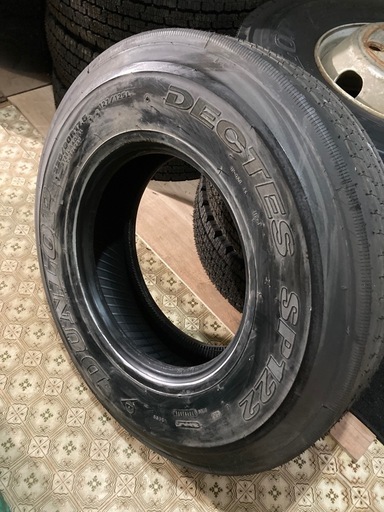 4トン 夏タイヤ　225/90R17.5 1本のみ
