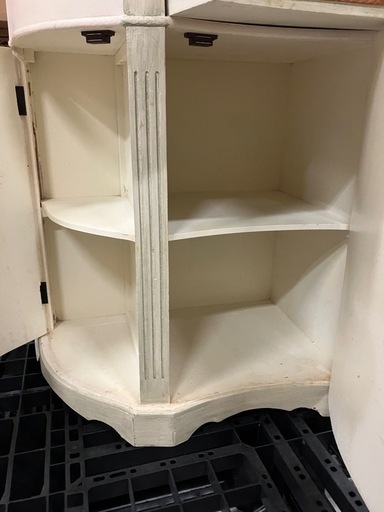 アンティーク風キャビネット