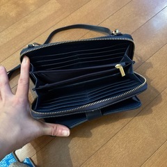 お財布バッグの画像