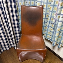 決まりましたイタリア製フィリップスタルクダイニングチェアの画像